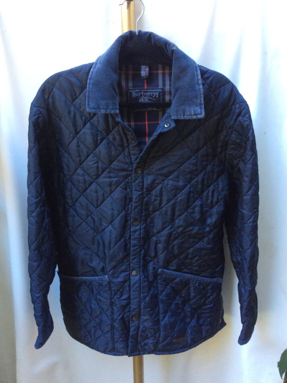 Burberry Vintage Navy Nova Check Lined Diamond Quilted Barn Jacket Coat Size M